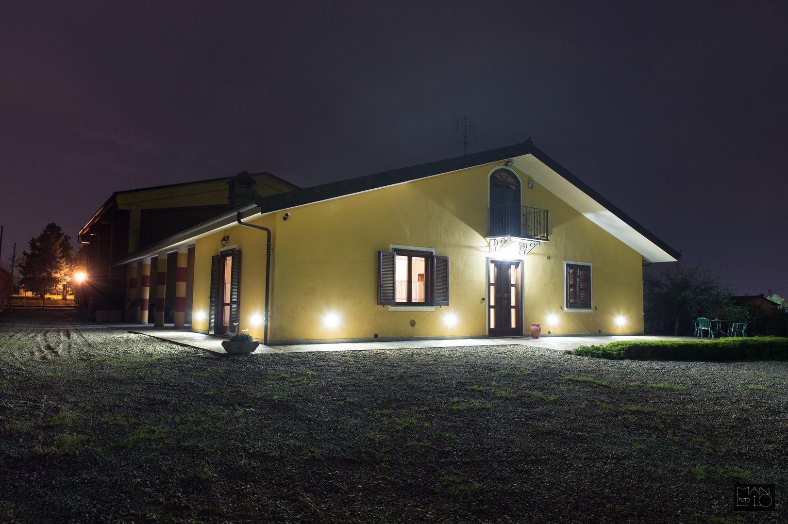 agrialloggio Esterno notturno Agriturismo Agrialpi Bricherasio