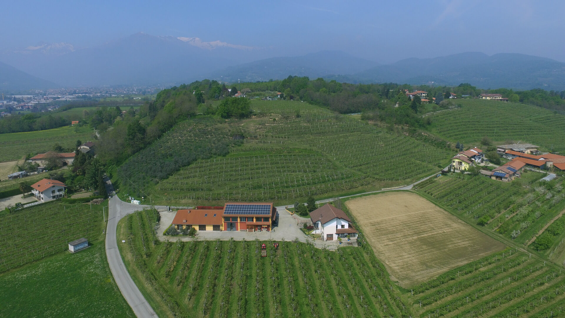 veduta Agrialpi agriturismo b&b bricherasio